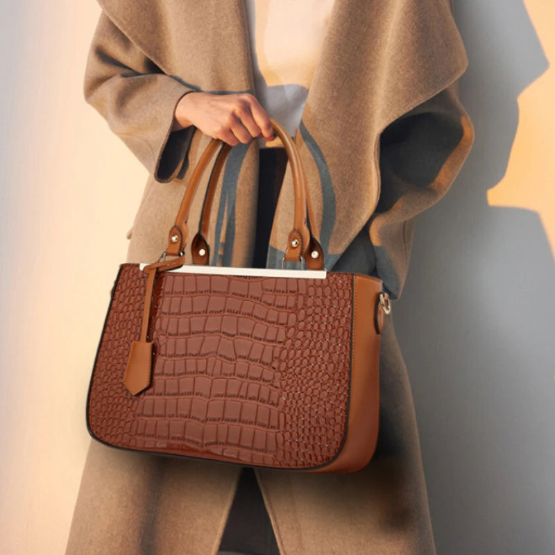 The new crocodile pattern multi-piece set of women's bags